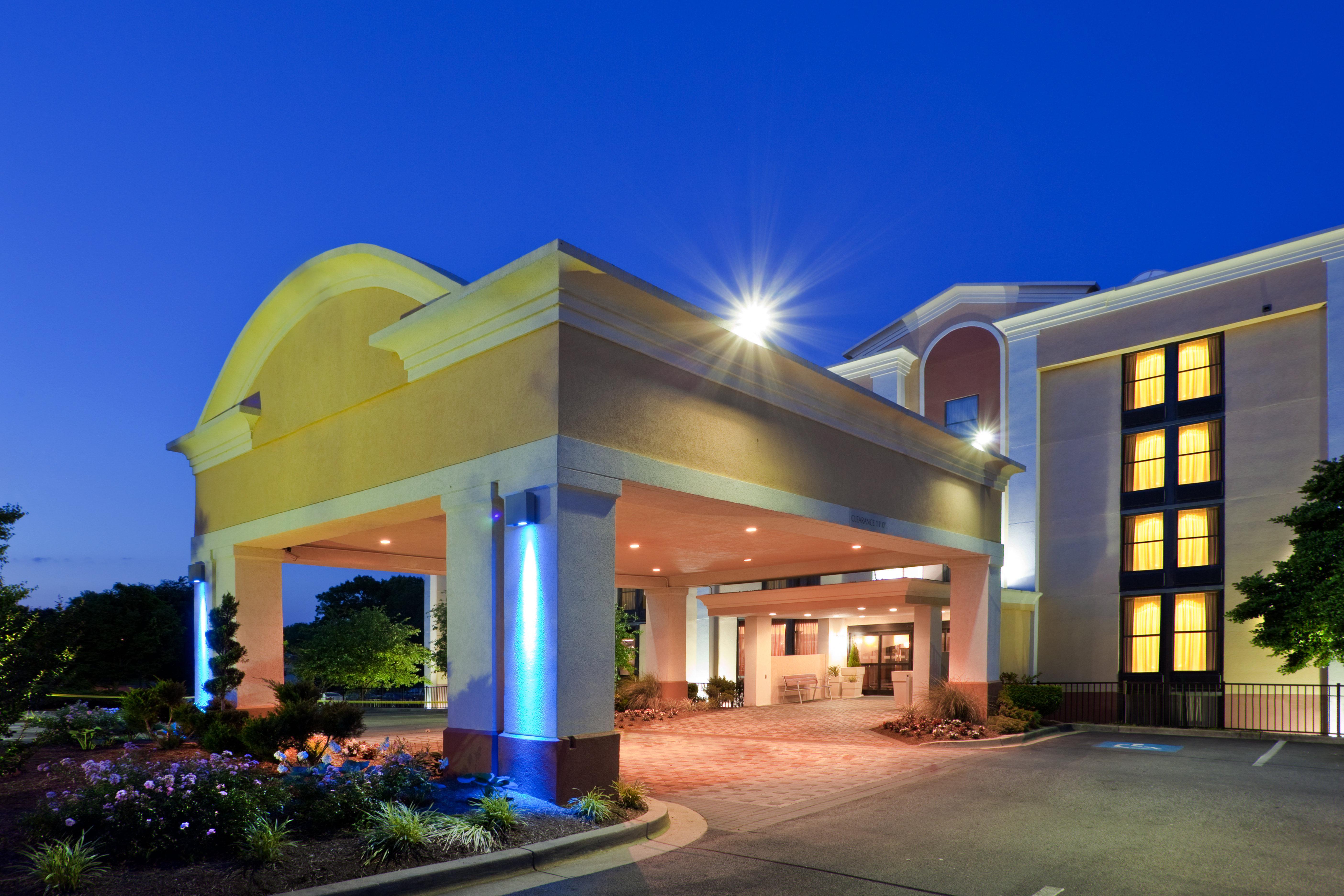 Holiday Inn Express Washington Dc East- Andrews Afb By Ihg Camp Springs Zewnętrze zdjęcie